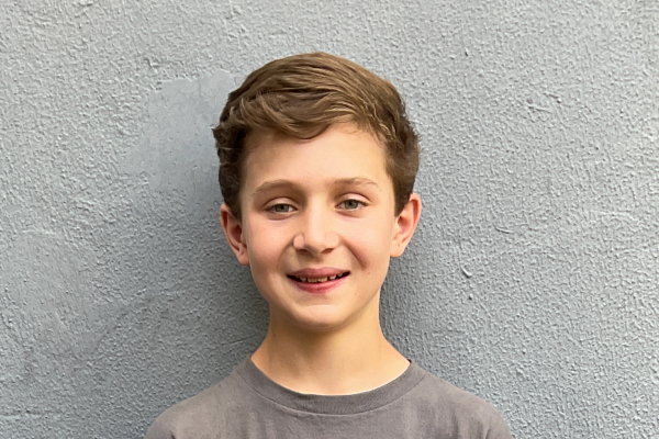 Luke Henderson